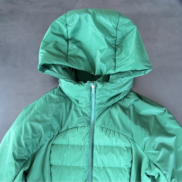 Lululemon Down for it All Jacket Everglade Green - Sz. 6 - Picture 2 of 16